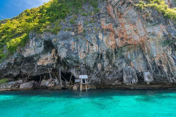 Phi Phi Island- Jamesbond Island Tour - Image 8