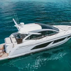 Alternative view of Motor Yacht 50 Predator Sunseeker