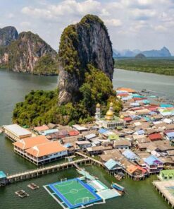 Jamesbond Island Tour